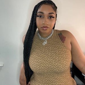 Meet your Posher, Tamera